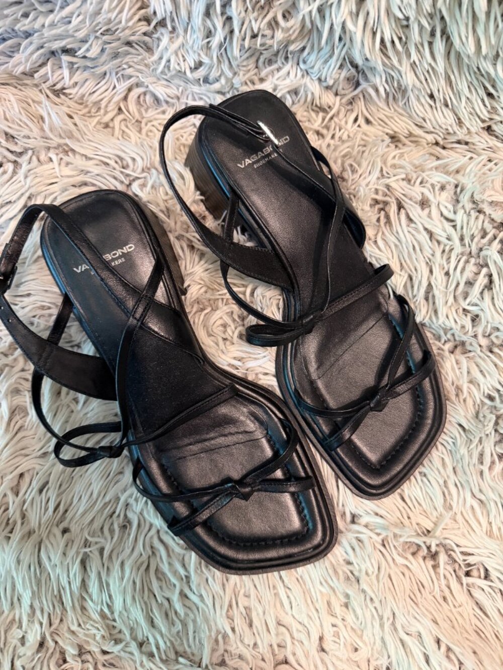Gently Worn Vagabond Sandals Slipons Black Size 9/39 - Picture 2 of 6